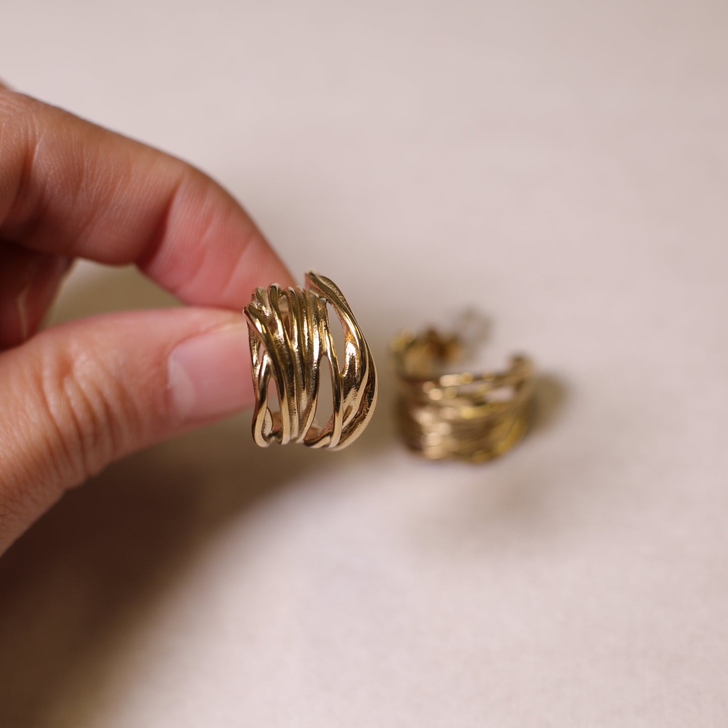 E0002 Crazy line earrings