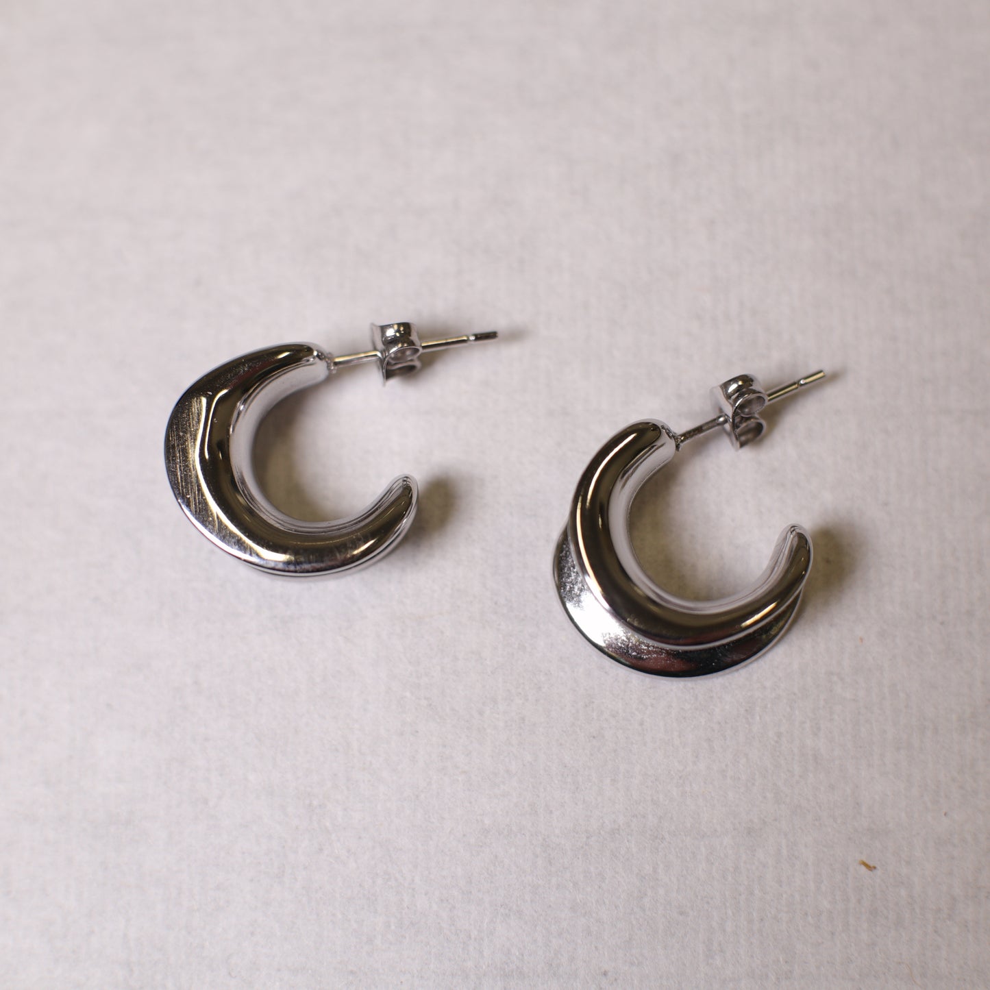 E0017 Little slide earrings