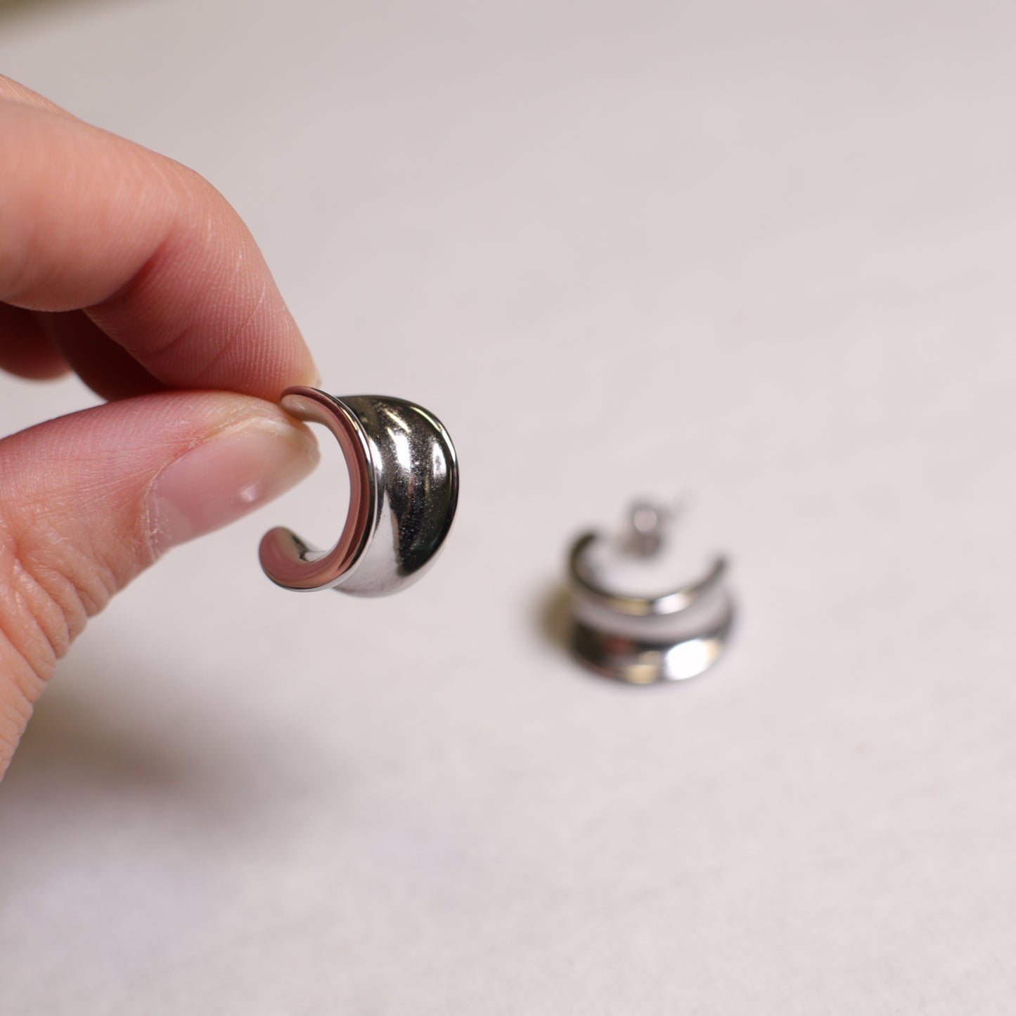 E0017 Little slide earrings