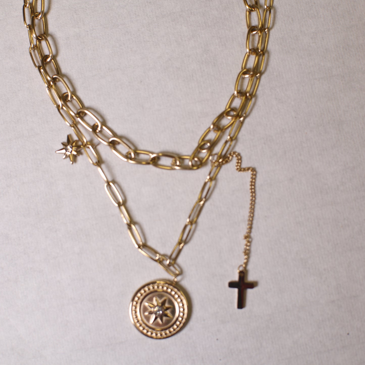 N0005 Coin star cross necklace